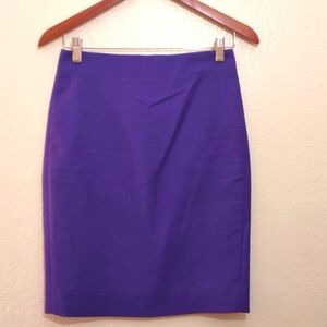 SLIGHTLY USED J. CREW NO. 2 PENCIL SKIRT COLOR PURPLE SIZE 00 95%COTTON 5%SPANDX